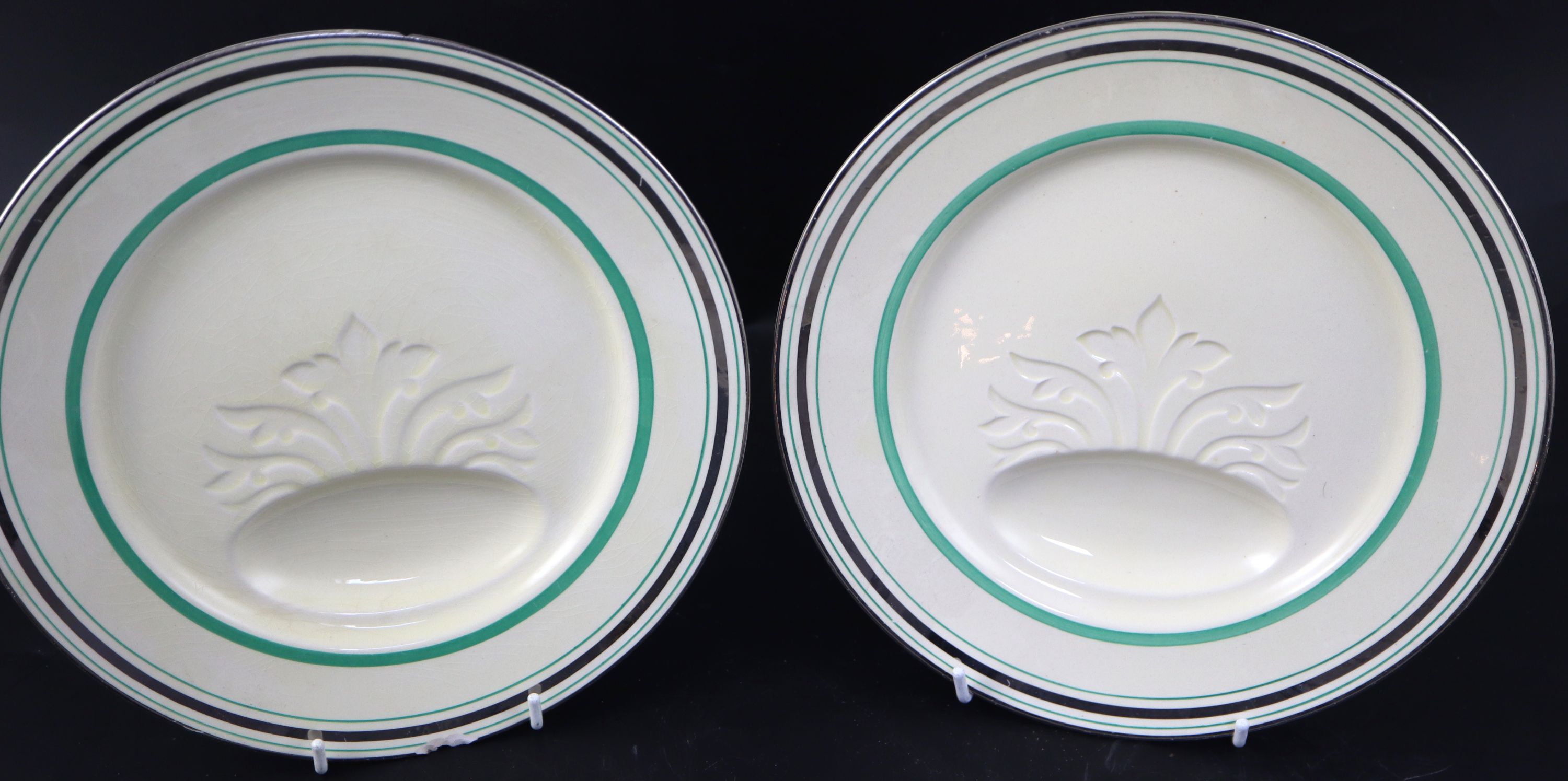 A set of twelve Spode Royal Jasmine pattern plates, diameter 23cm